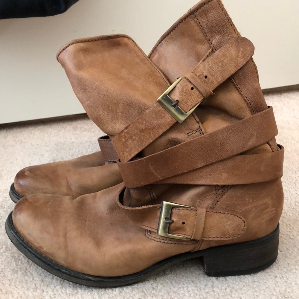 Steve Madden leather boots size 10
